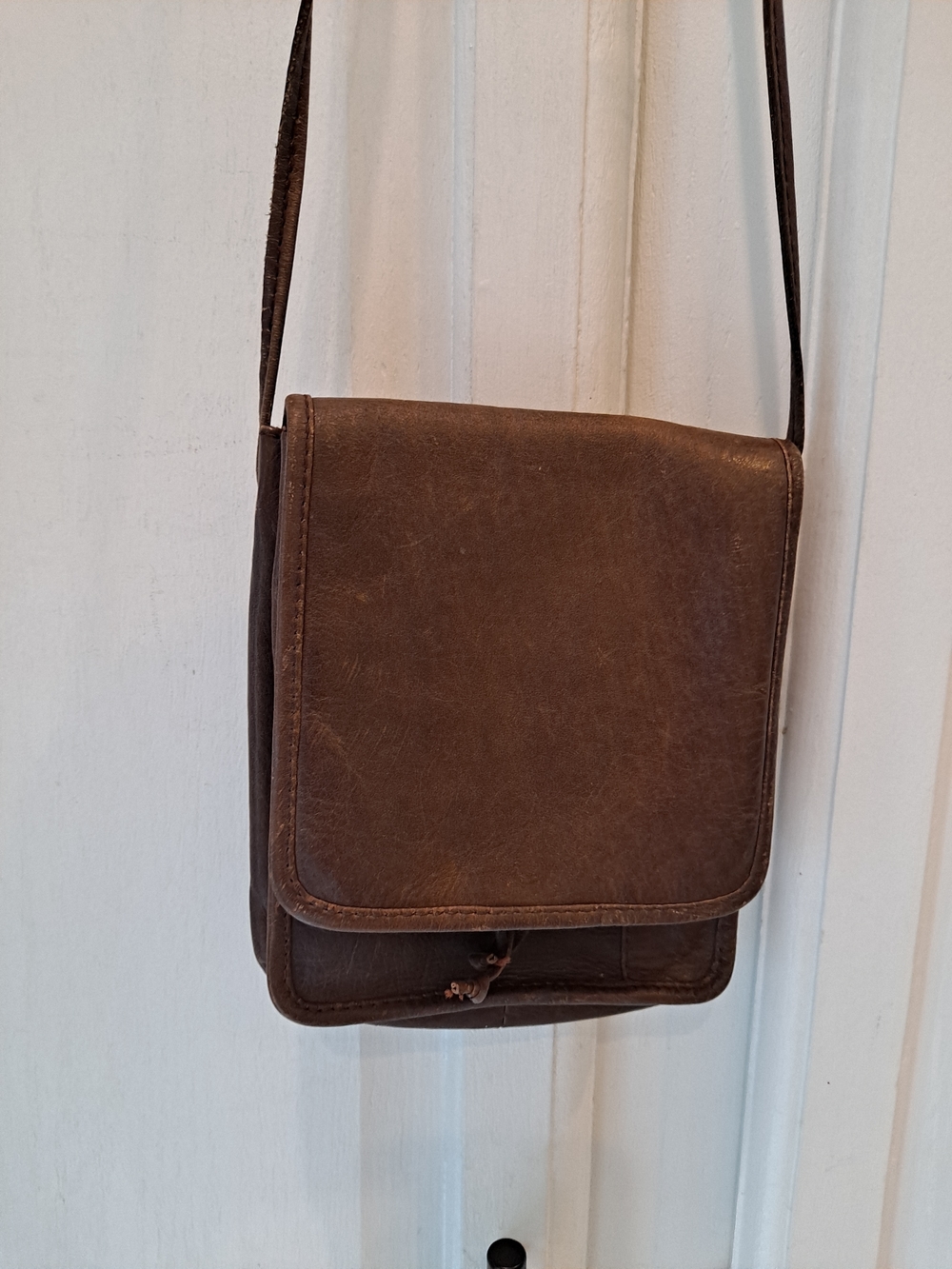 Barganza Vintage Small Leather Brown Messenger Satchel Bucket Crossbody Bag